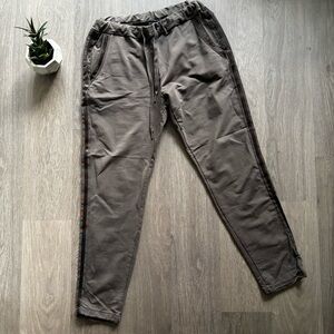 Vivian Shyu Olive Green-Brown Joggers with Stripe Detail